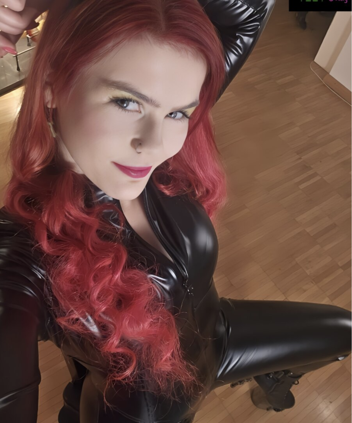 Mehr über den Artikel erfahren Mia May – Müll durchwühlt, Name tätowiert: Ihre Fans rasten aus! 🔥